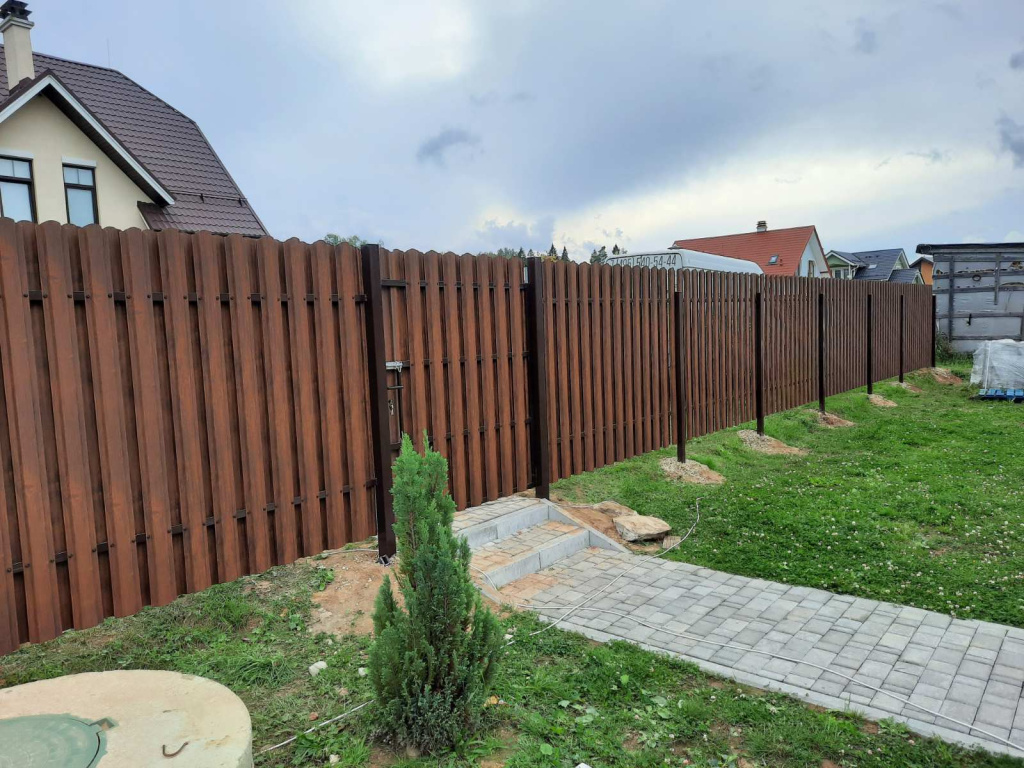 shtaketnik.jpg shtaketnik.jpg